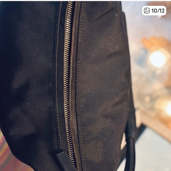 Authentic Gucci Black Nylon/Leather Shoulder Bag-Casual-Logo Dust Bag included. - Picture 6 of 9